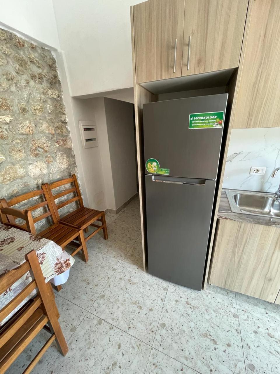 Apartamento Sea View Qeparo